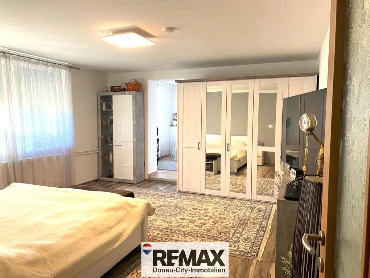 9-Zimmer-Gewerbeimmobilie kaufen in Baden – 240 m², € 599.000 – Bild 7 von 26