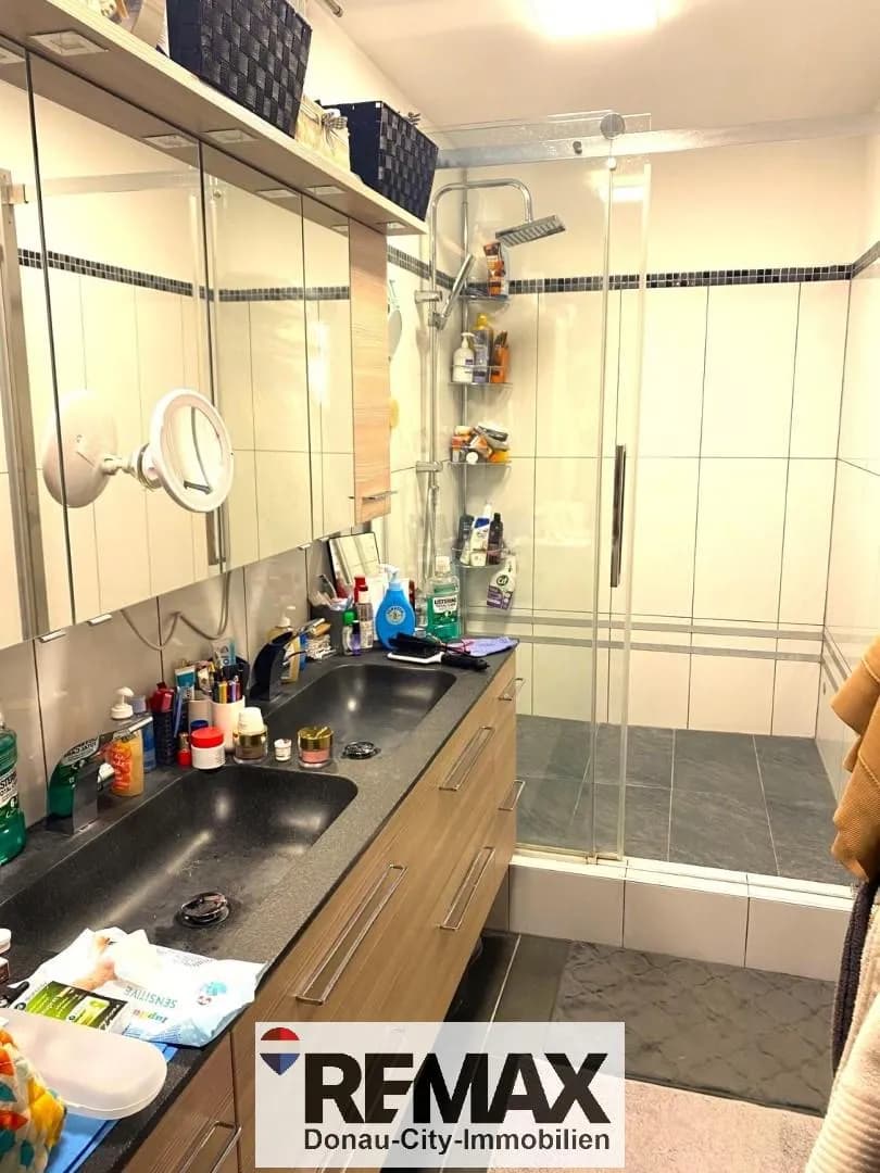 9-Zimmer-Gewerbeimmobilie kaufen in Baden – 240 m², € 599.000 – Bild 10 von 26
