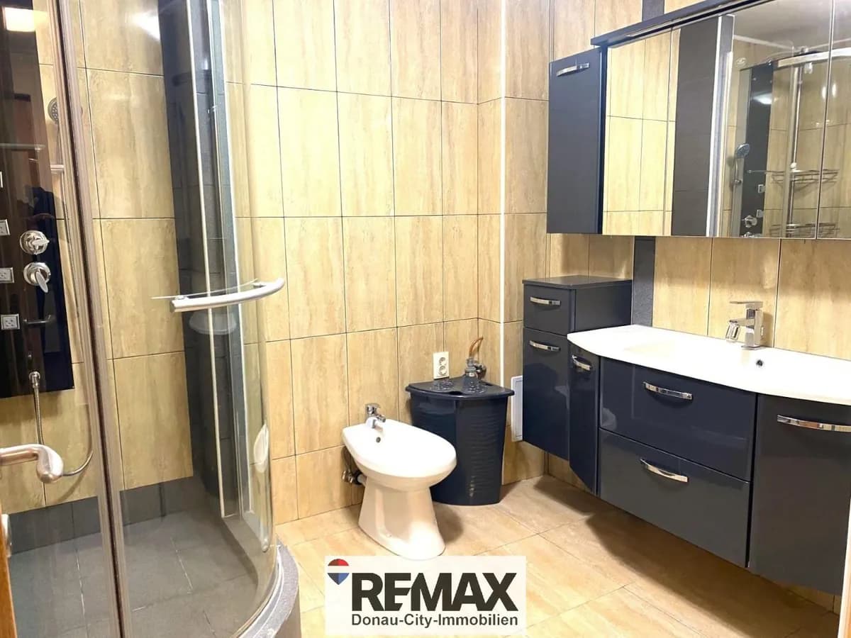 9-Zimmer-Gewerbeimmobilie kaufen in Baden – 240 m², € 599.000 – Bild 16 von 26