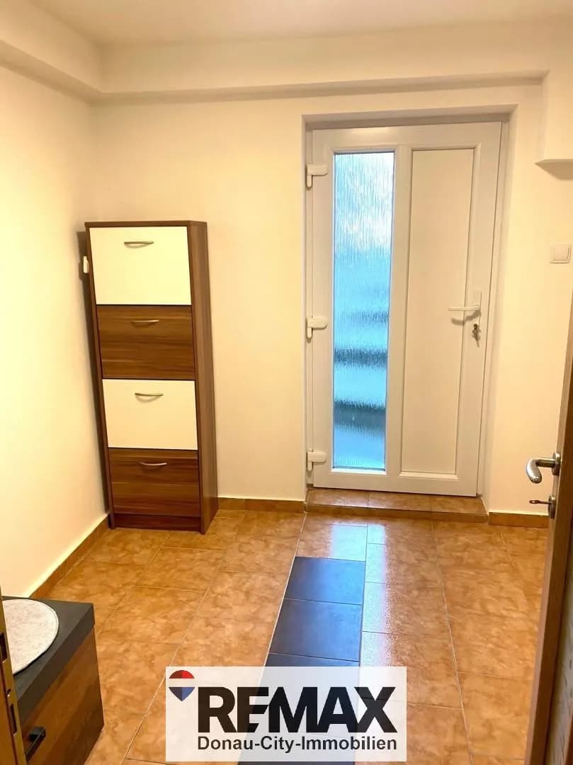 9-Zimmer-Gewerbeimmobilie kaufen in Baden – 240 m², € 599.000 – Bild 21 von 26
