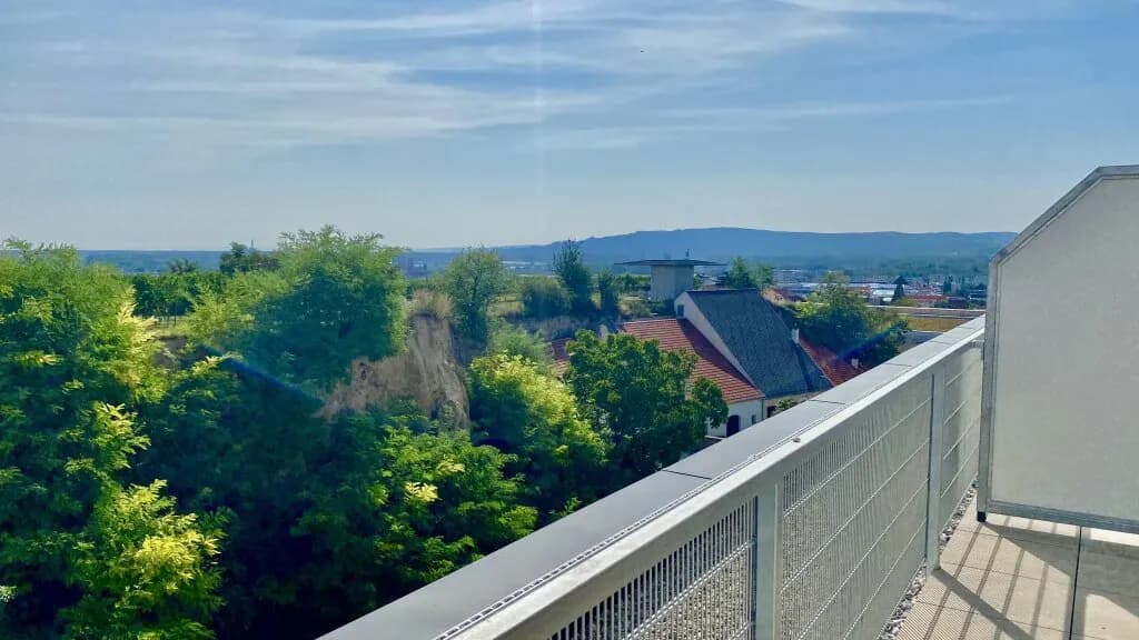 2-Zimmer-Wohnung mieten in Krems an der Donau – 51 m², € 1.125 – Bild 1 von 13