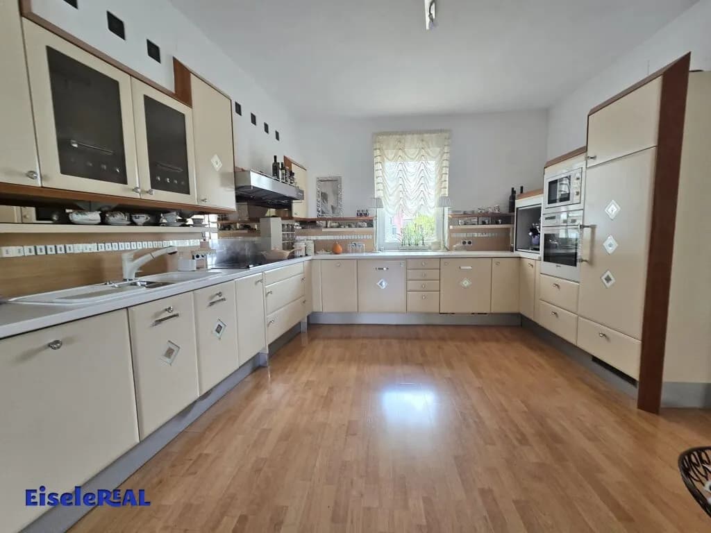 10-Zimmer-Immobilie kaufen in Mödling – 311 m², € 1.349.000 – Bild 17 von 51