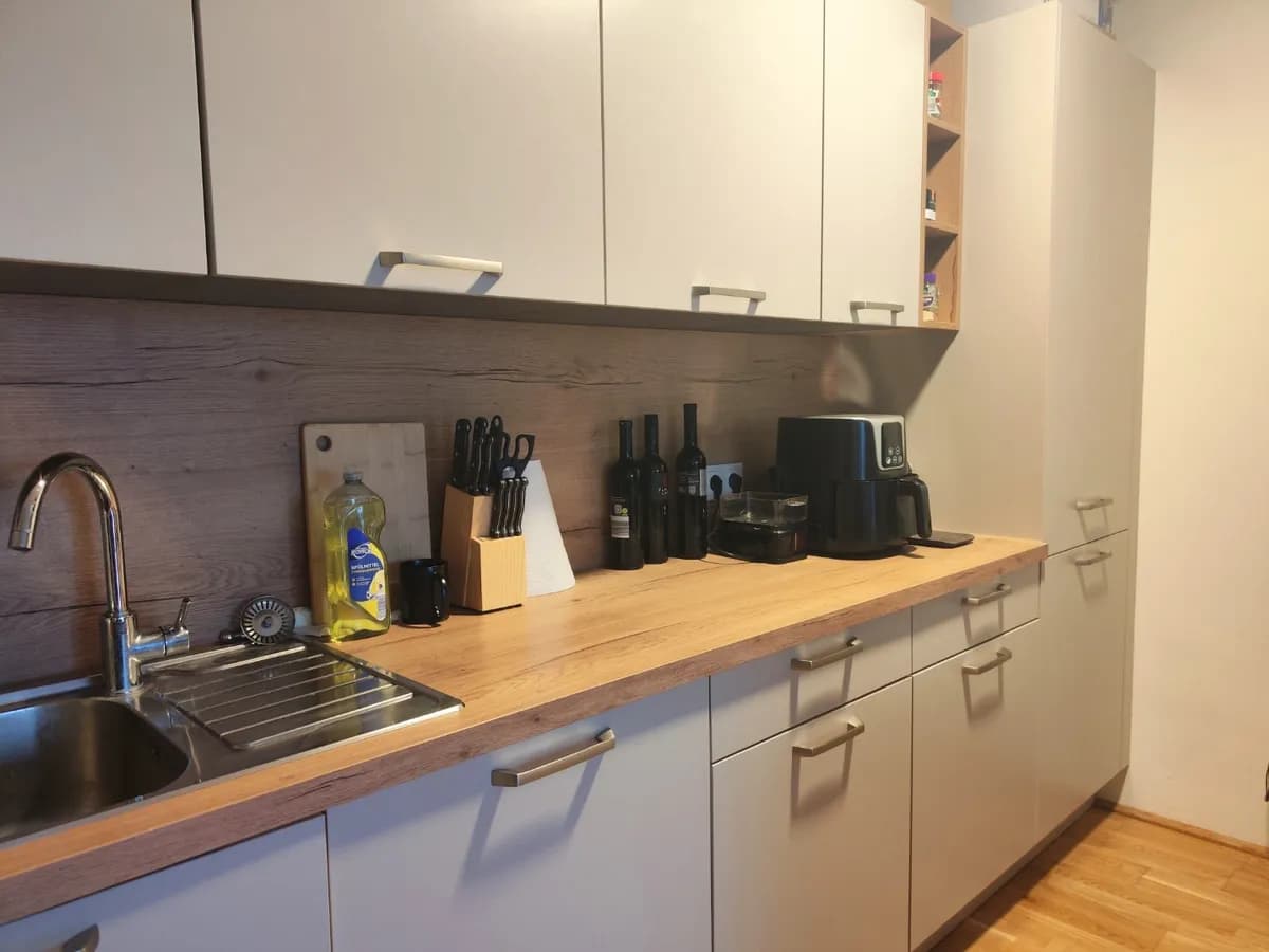 2-Zimmer-Wohnung mieten in Innsbruck – 42 m², € 1.166 – Bild 8 von 8