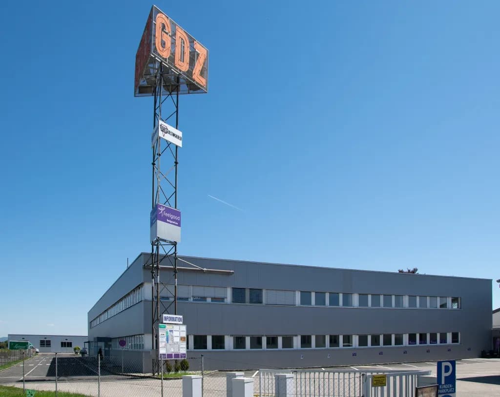 Gewerbeimmobilie mieten in Linz Land – 202 m², € 2.042