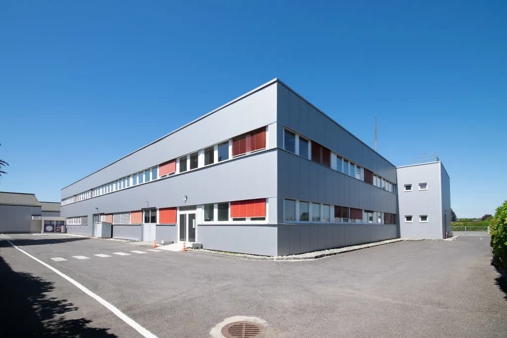 Gewerbeimmobilie mieten in Linz Land – 202 m², € 2.042 – Bild 2 von 12