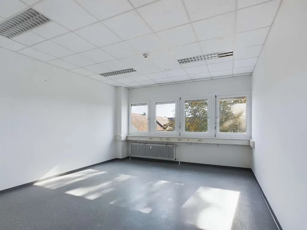 Gewerbeimmobilie mieten in Linz Land – 202 m², € 2.042 – Bild 12 von 12