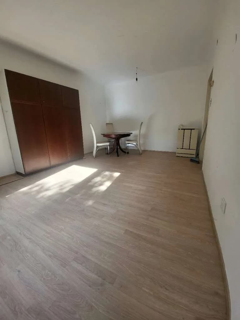 1-Zimmer-Wohnung mieten in Wien – 40 m², € 698 – Bild 2 von 15
