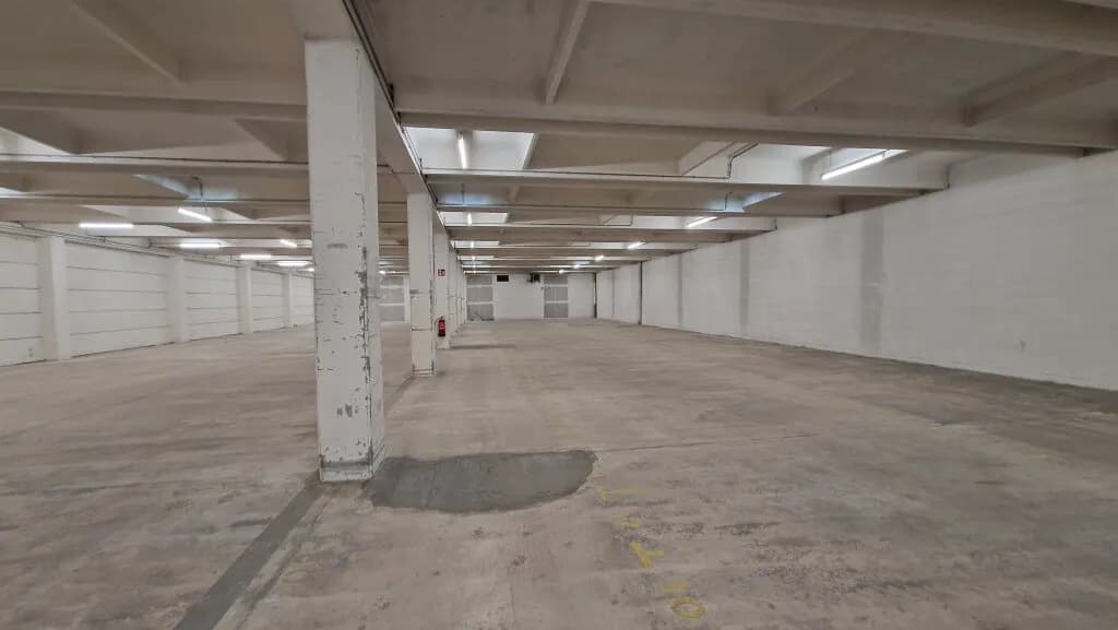 Gewerbeimmobilie mieten in Krems an der Donau – 895 m², € 3.683 – Bild 2 von 7