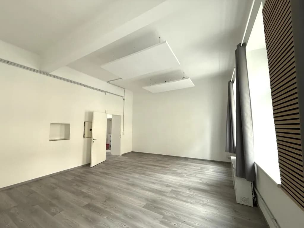 7-Zimmer-Gewerbeimmobilie kaufen in Wien – 530 m², € 1.590.000 – Bild 8 von 8