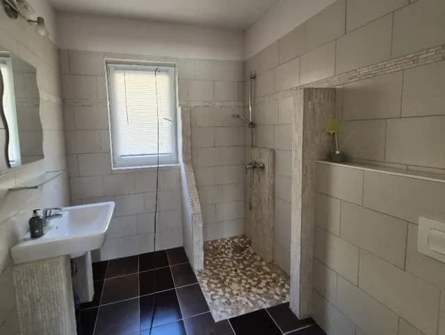 3-Zimmer-Wohnung kaufen in Spittal an der Drau – 84 m², € 129.000 – Bild 6 von 7