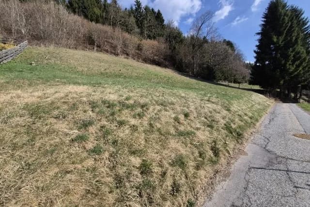 Grundstück kaufen in Spittal an der Drau – 1 680 m², € 125.990 – Bild 2 von 4
