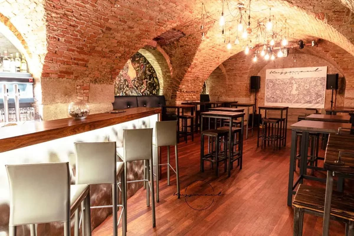 Gewerbeimmobilie mieten in Wien – 151 m², € 8.290 – Bild 12 von 15