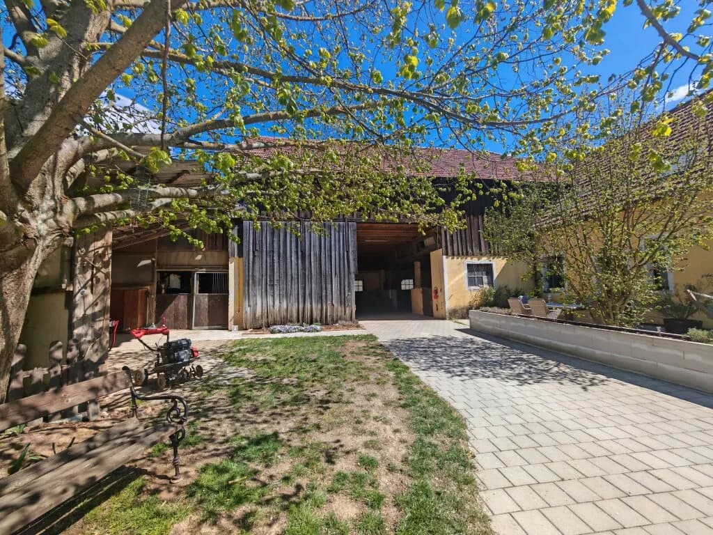 5-Zimmer-Immobilie kaufen in Krems Land – 227 m², € 675.000 – Bild 1 von 8