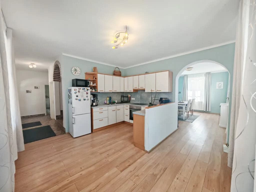 5-Zimmer-Immobilie kaufen in Krems Land – 227 m², € 675.000 – Bild 3 von 8