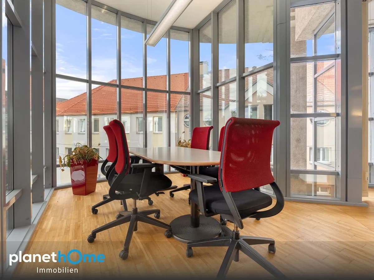 Immobilie kaufen in Wiener Neustadt – 2 050 m², € 1.450.000 – Bild 1 von 26