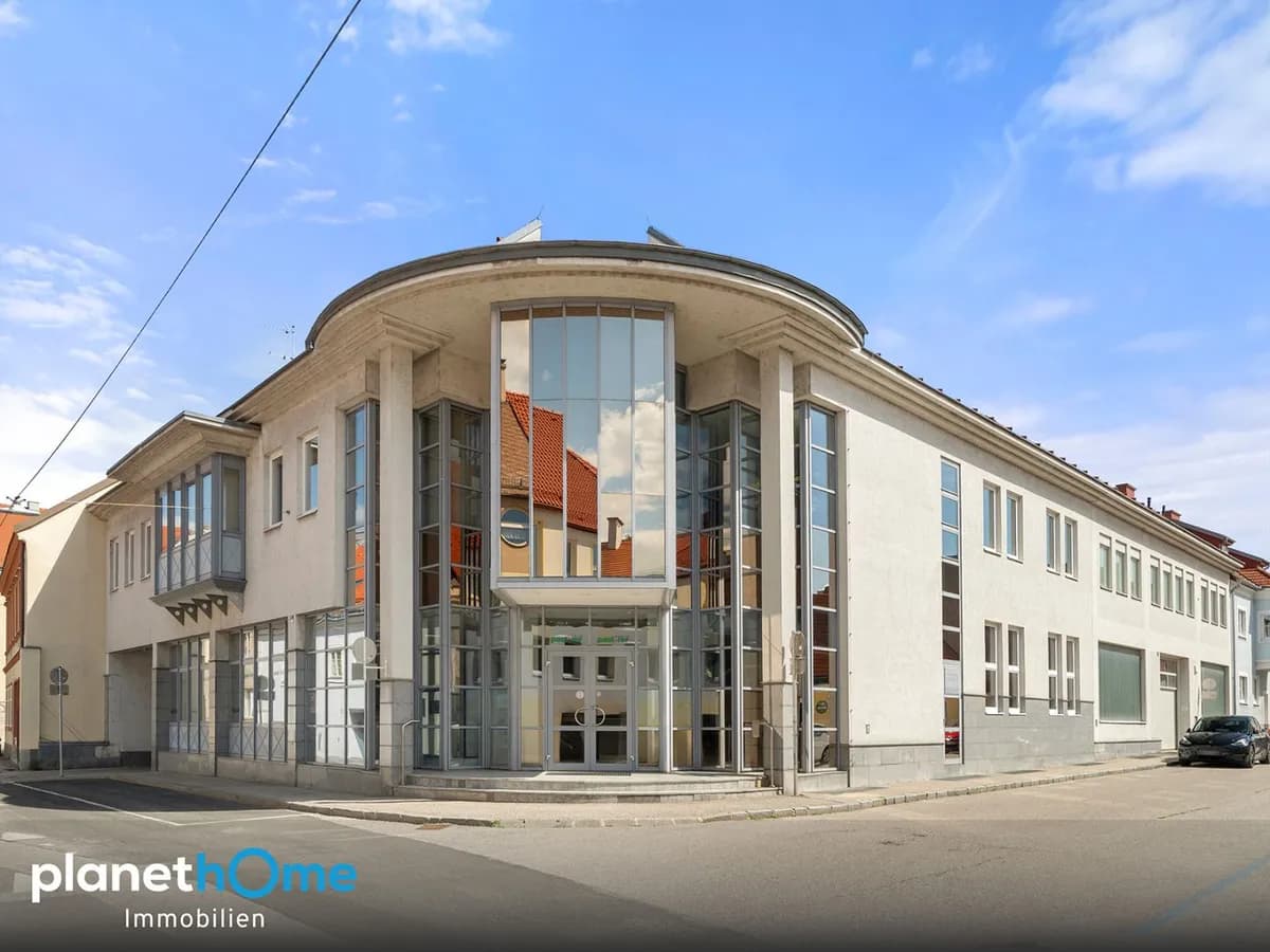 Immobilie kaufen in Wiener Neustadt – 2 050 m², € 1.450.000 – Bild 2 von 26