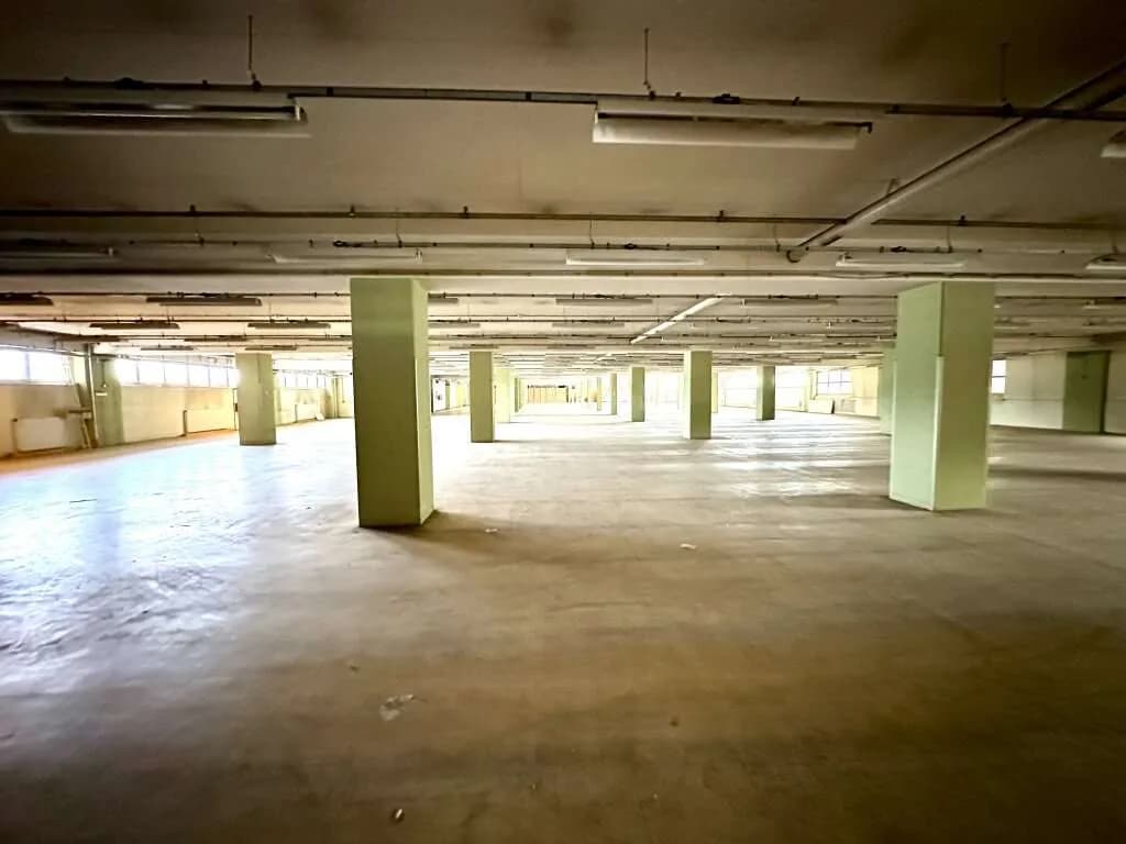 Gewerbeimmobilie mieten in Graz – 1 500 m², € 5.250 – Bild 4 von 24