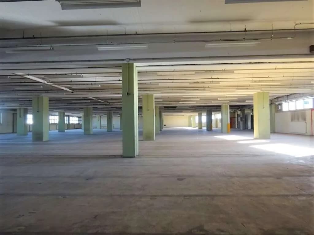 Gewerbeimmobilie mieten in Graz – 3 657 m², € 4 – Bild 9 von 30