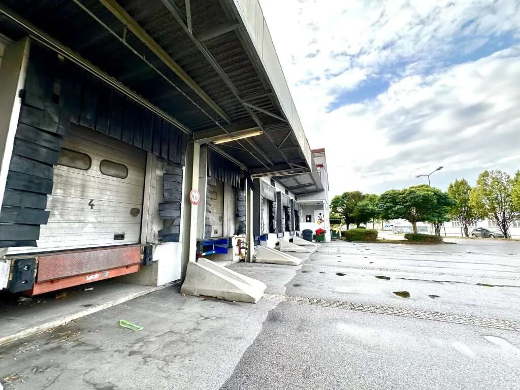 Gewerbeimmobilie mieten in Graz – 3 657 m², € 4 – Bild 22 von 30