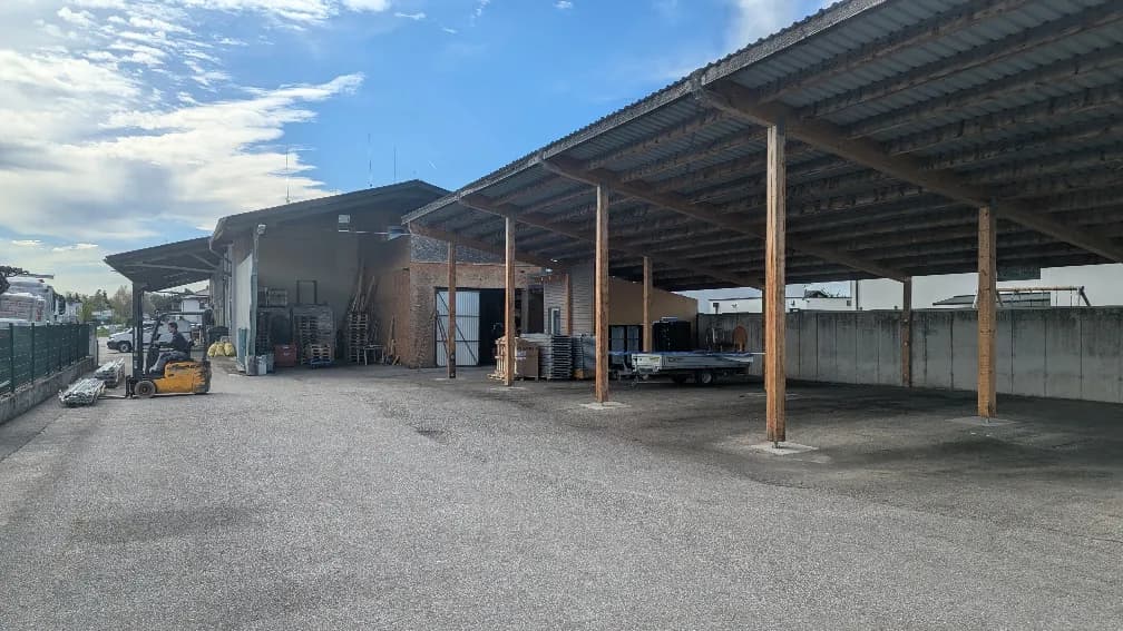 Gewerbeimmobilie mieten in Amstetten – 650 m², € 2.000 – Bild 9 von 10