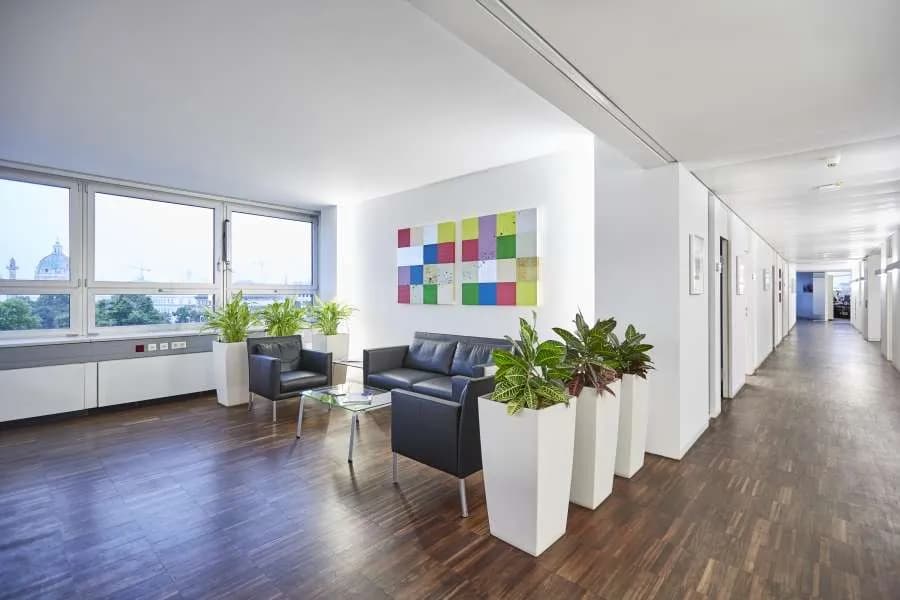 Gewerbeimmobilie mieten in Wien – 1 333 m², € 35.245 – Bild 3 von 4