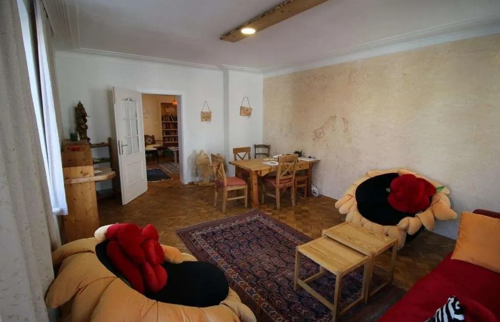 Gewerbeimmobilie mieten in Perg – 10 m², € 13 – Bild 4 von 12