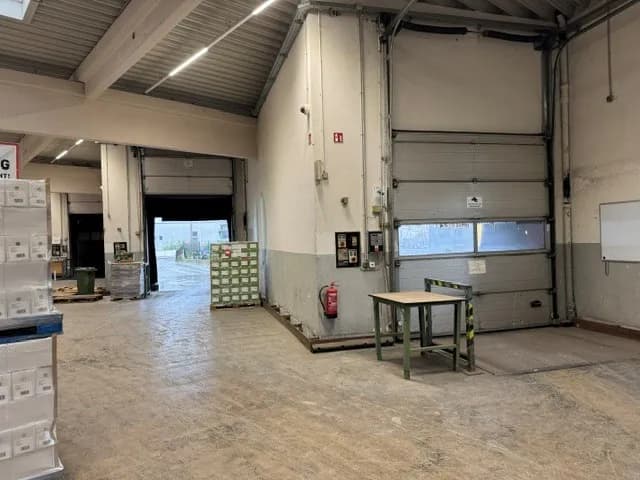 1-Zimmer-Gewerbeimmobilie mieten in Salzburg Stadt – 900 m², € 11.500 – Bild 2 von 6