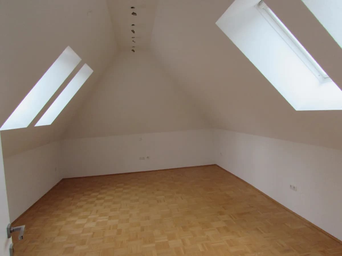 4-Zimmer-Wohnung mieten in Völkermarkt – 156 m², € 1.090 – Bild 8 von 14
