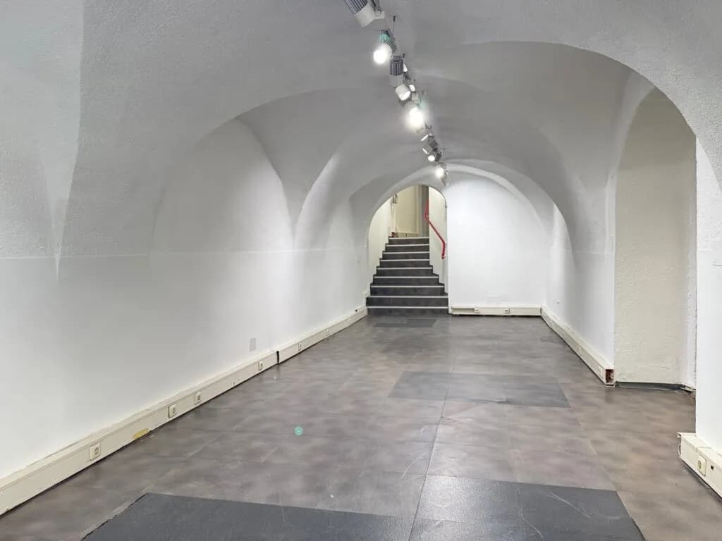Gewerbeimmobilie mieten in Gmunden – 79 m², € 2.075 – Bild 3 von 8