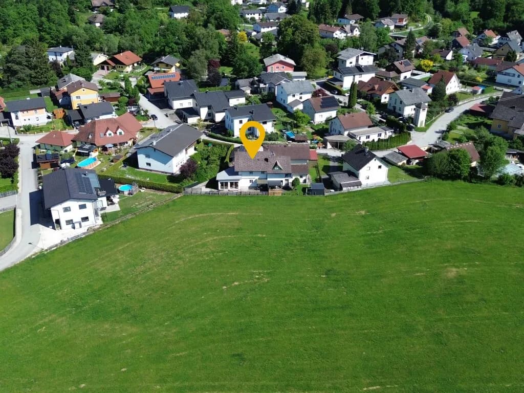 Haus kaufen in Vöcklabruck – 175 m², € 438.000