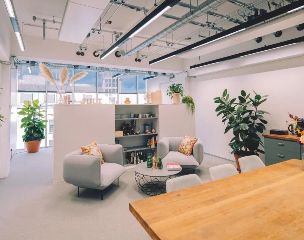 11-Zimmer-Gewerbeimmobilie mieten in Wien – 230 m², € 29.000 – Bild 1 von 9
