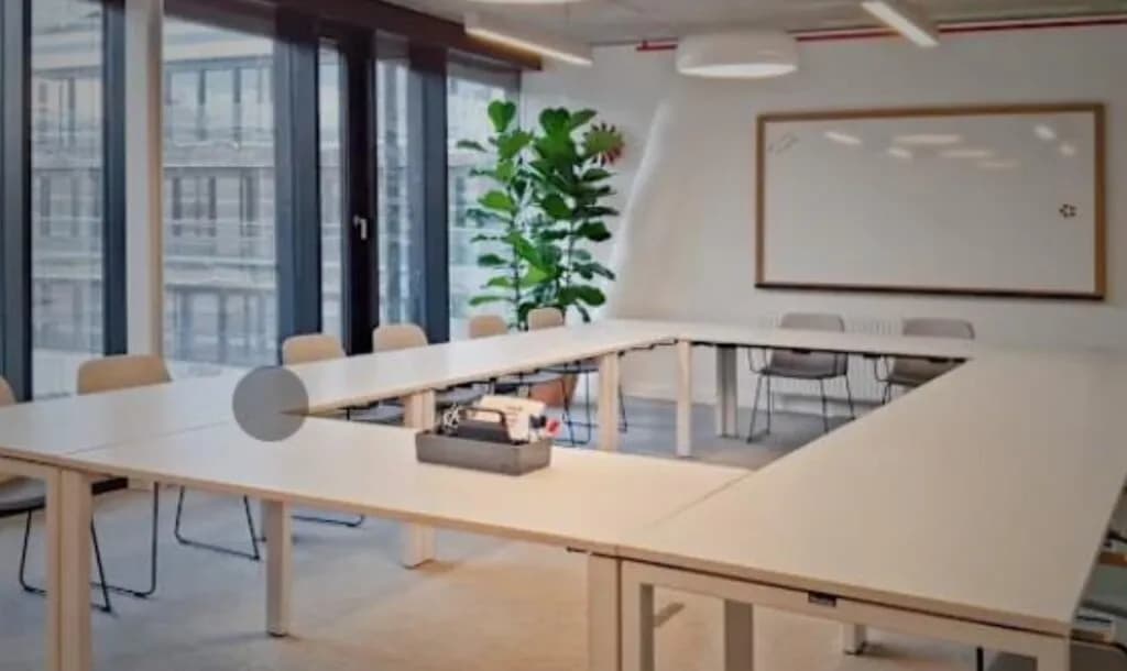 11-Zimmer-Gewerbeimmobilie mieten in Wien – 340 m², € 28.400 – Bild 7 von 8