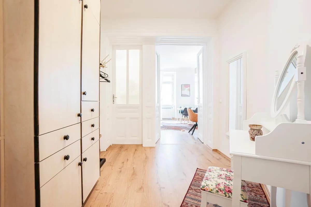 2-Zimmer-Wohnung mieten in Wien – 75 m², € 1.350 – Bild 1 von 20