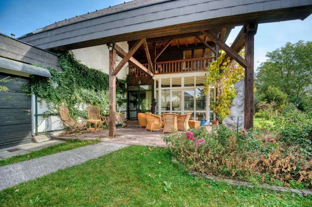 10-Zimmer-Immobilie kaufen in Vöcklabruck – 295 m², € 599.000 – Bild 5 von 10