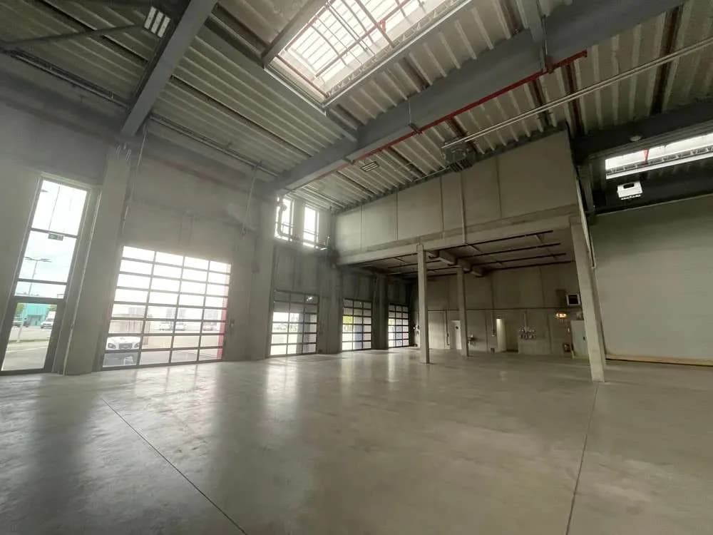 Gewerbeimmobilie mieten in Korneuburg – 6 000 m² – Bild 3 von 10