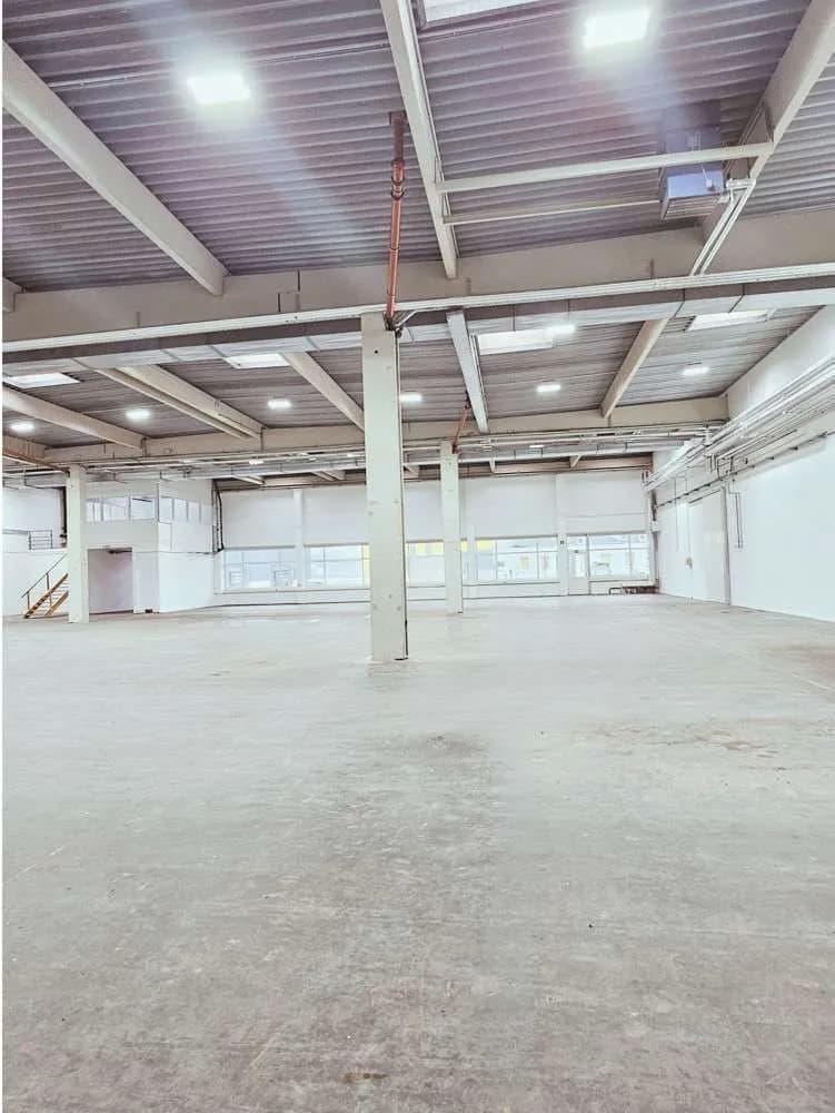 Gewerbeimmobilie mieten in Korneuburg – 6 000 m² – Bild 10 von 10