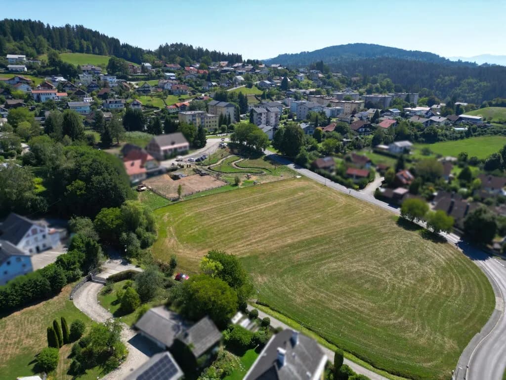 Grundstück kaufen in Feldkirchen – 9 529 m², € 1.300.000 – Bild 2 von 11