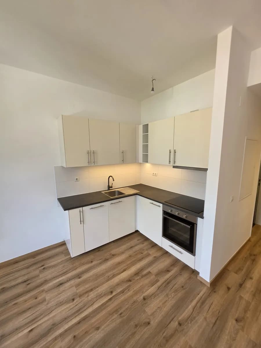 1-Zimmer-Wohnung kaufen in Innsbruck – 26 m², € 216.000 – Bild 24 von 26