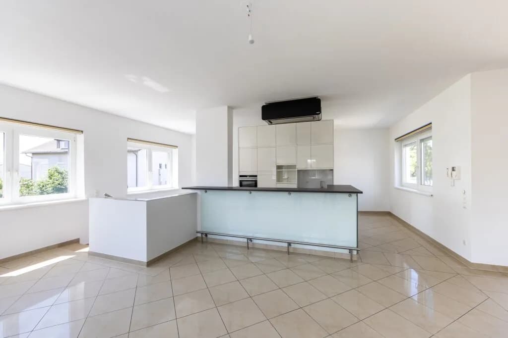 5-Zimmer-Haus kaufen in Linz Land – 158 m², € 399.000 – Bild 4 von 13