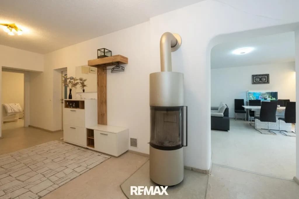 4-Zimmer-Wohnung mieten in Amstetten – 119 m², € 900 – Bild 9 von 11
