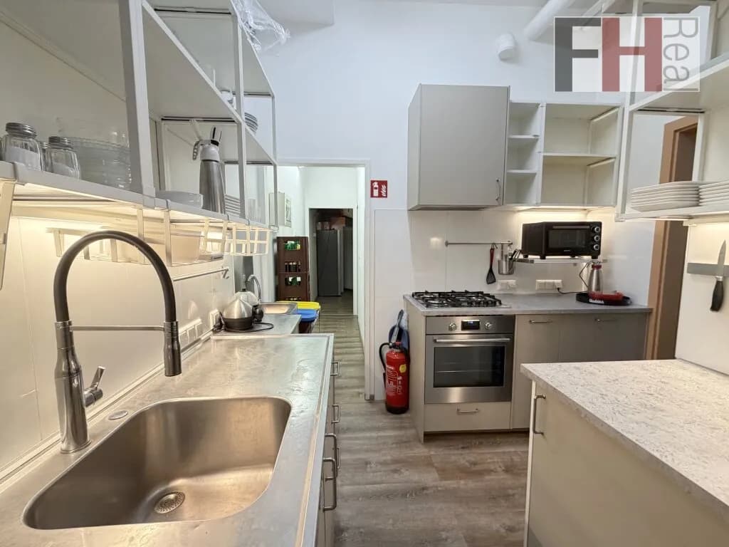 Gewerbeimmobilie mieten in Sankt Pölten Land – 209 m², € 2.449 – Bild 9 von 13