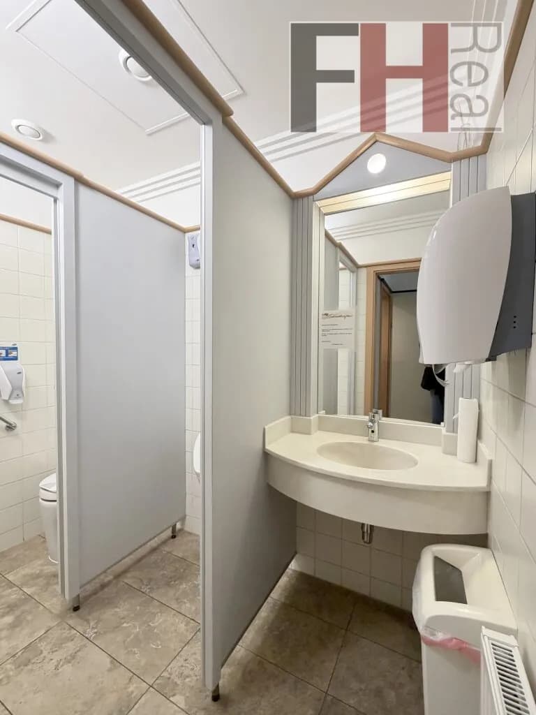 Gewerbeimmobilie mieten in Sankt Pölten Land – 209 m², € 2.449 – Bild 13 von 13