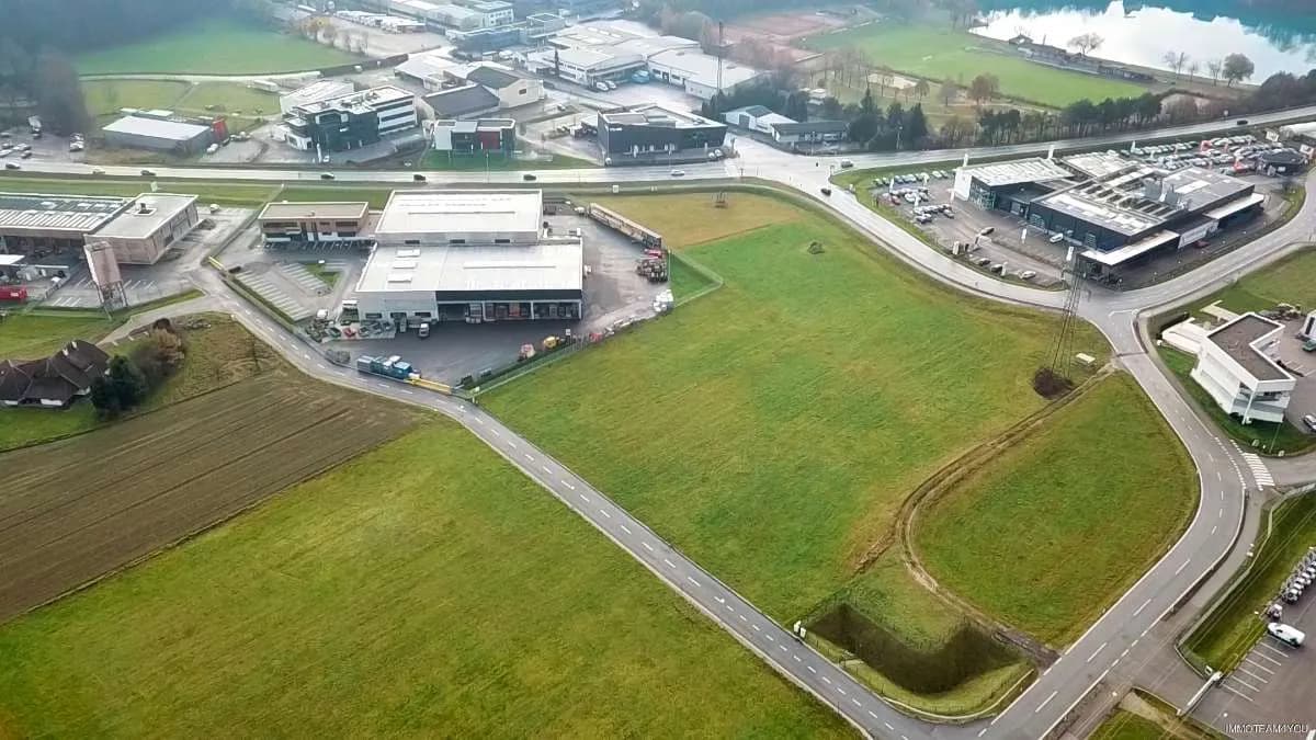 Immobilie mieten in Vöcklabruck – 8 401 m² – Bild 2 von 12