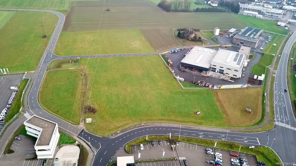 Immobilie mieten in Vöcklabruck – 8 401 m² – Bild 4 von 12