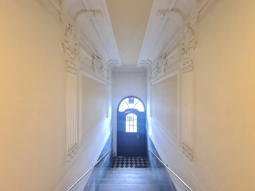 Wohnung kaufen in Wien – 320 m², € 299.000 – Bild 3 von 12