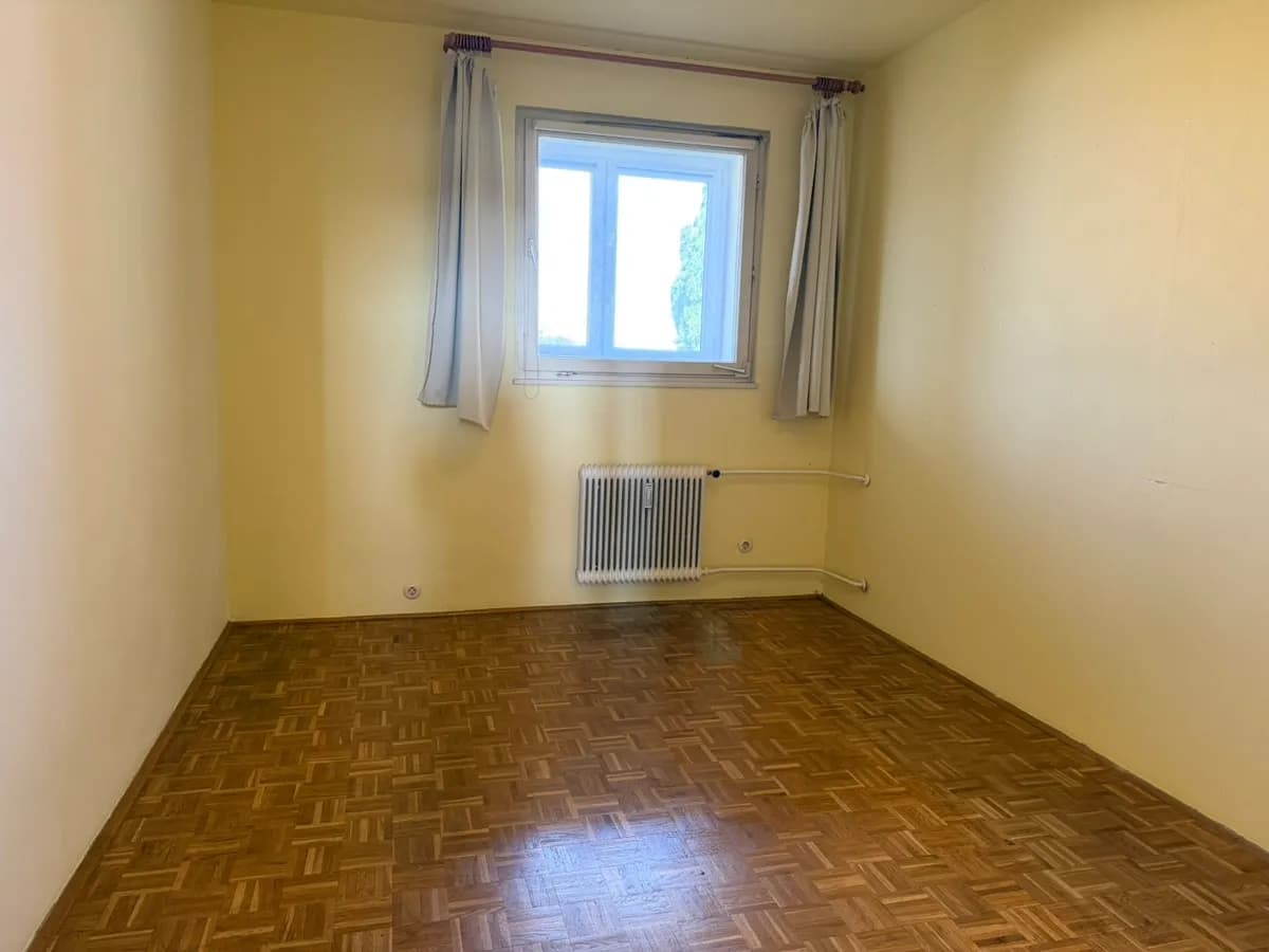 5-Zimmer-Wohnung kaufen in Wels – 123 m², € 238.000 – Bild 9 von 14