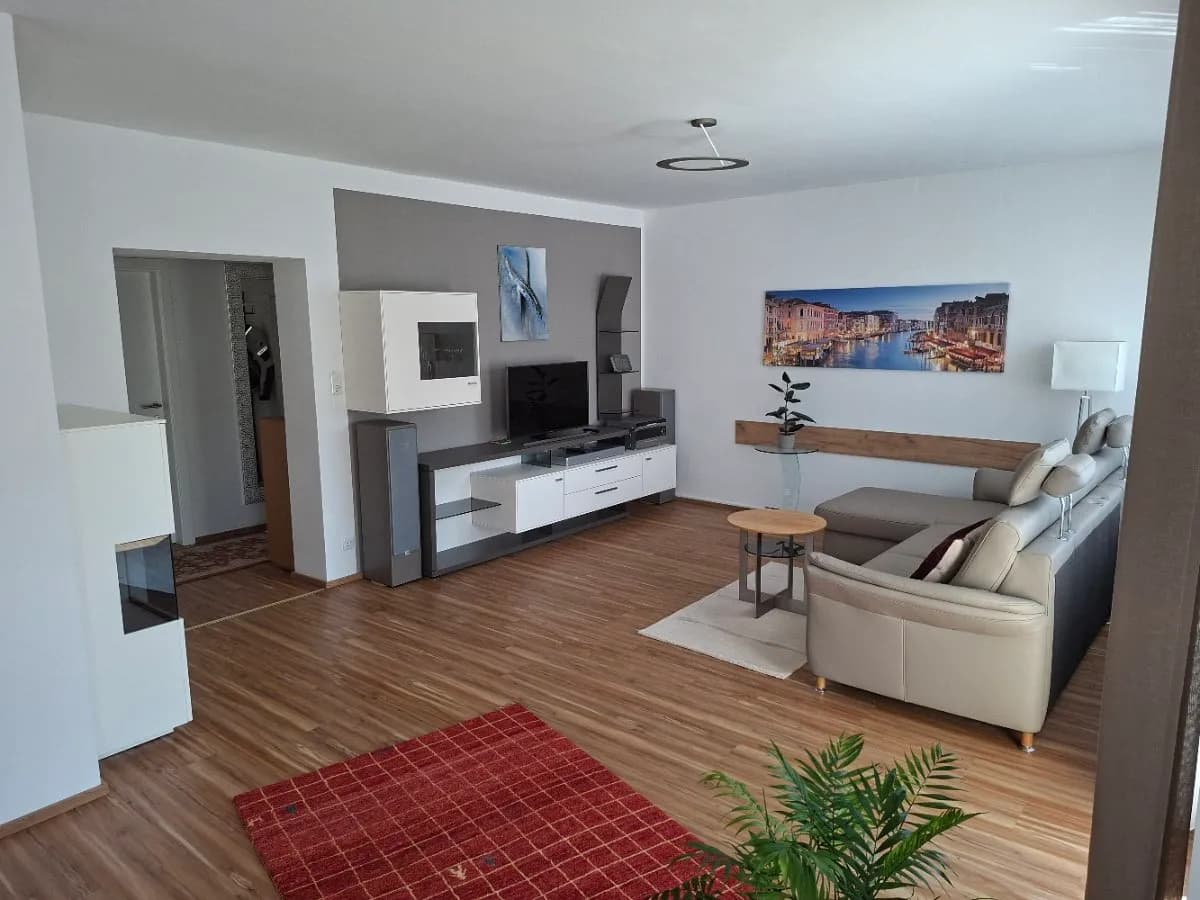 2-Zimmer-Wohnung mieten in Steyr – 84 m², € 890 – Bild 2 von 16