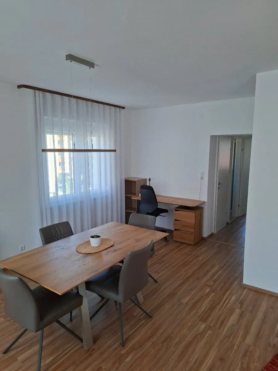 2-Zimmer-Wohnung mieten in Steyr – 84 m², € 890 – Bild 6 von 16