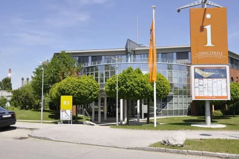 Gewerbeimmobilie mieten in Bruck an der Leitha – 697 m², € 9.270 – Bild 4 von 8