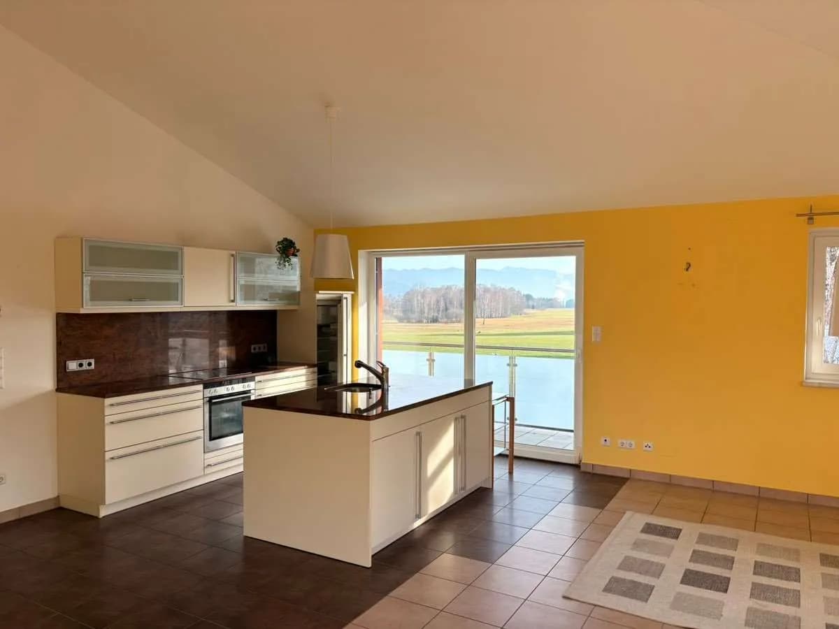 3-Zimmer-Wohnung mieten in Vöcklabruck – 116 m², € 1.700